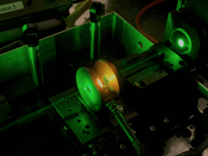 Singular Light: Integrated Single Mode Laser Converter