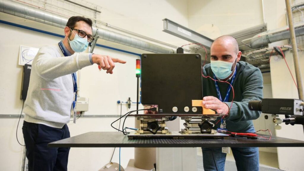 Knowledge Transfer,Aerospace Applications
